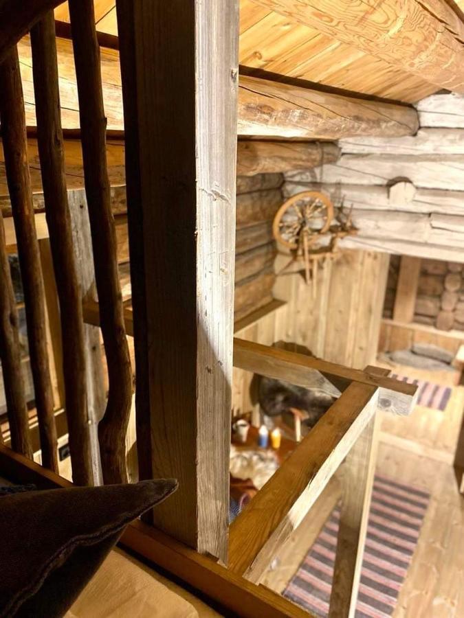 Sauefjoset - Idyllisk Gardstun Fra 1800-Tallet Skjåk 外观 照片